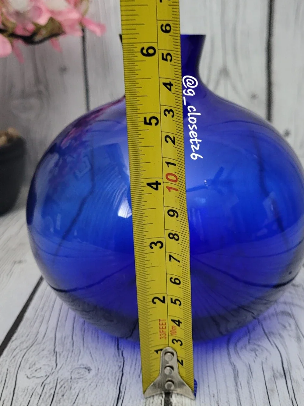 Gorgeous Design Cobalt Round Bud Vase